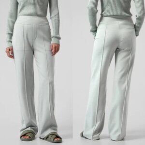 Athleta Light Green Pants 8
